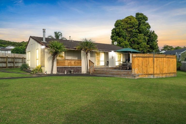 Photo of property in 5 Aronia Way, Goodwood Heights, Auckland, 2105