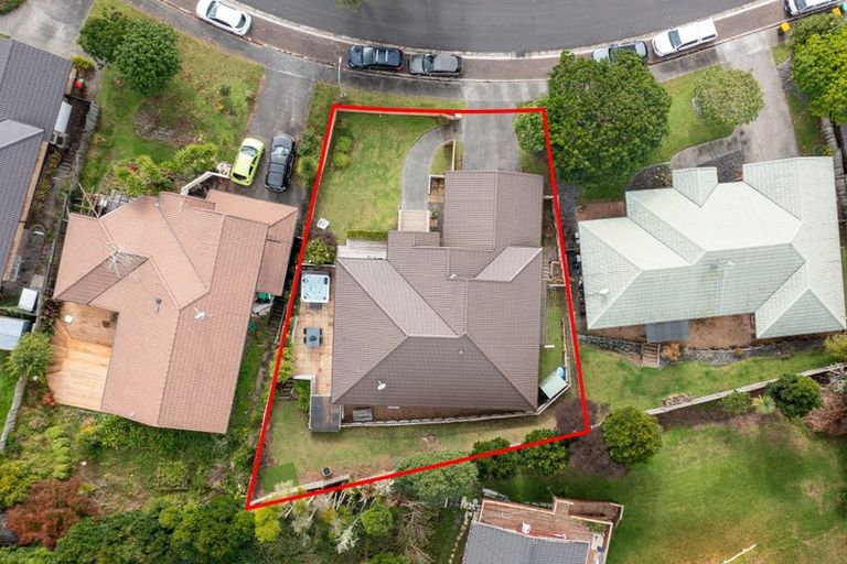 Photo of property in 11 Phoebe Meikle Place, Torbay, Auckland, 0630