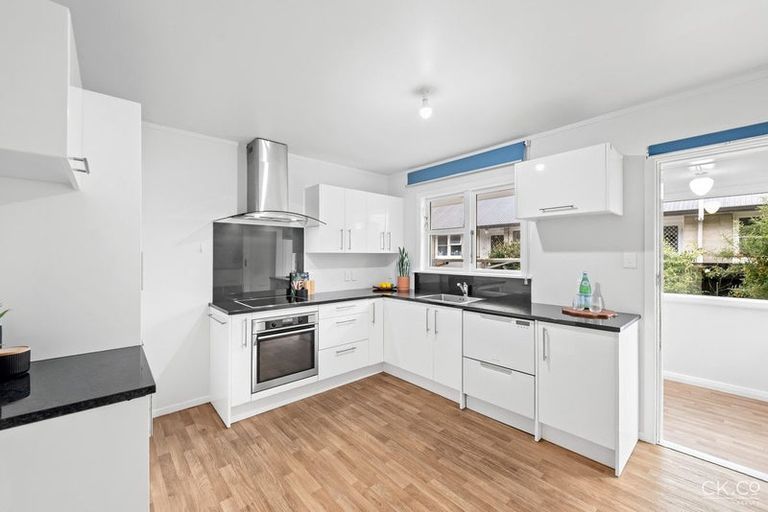 Photo of property in 14c Nelson Street, Petone, Lower Hutt, 5012
