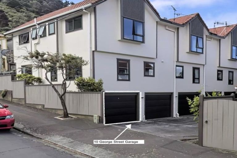 Photo of property in 10 George Street, Thorndon, Wellington, 6011