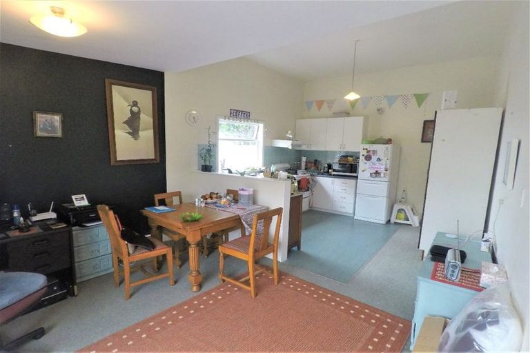 Photo of property in 250 Adelaide Road, Newtown, Wellington, 6021