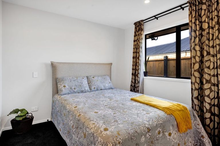 Photo of property in 11 Rua Place, Bell Block, New Plymouth, 4312