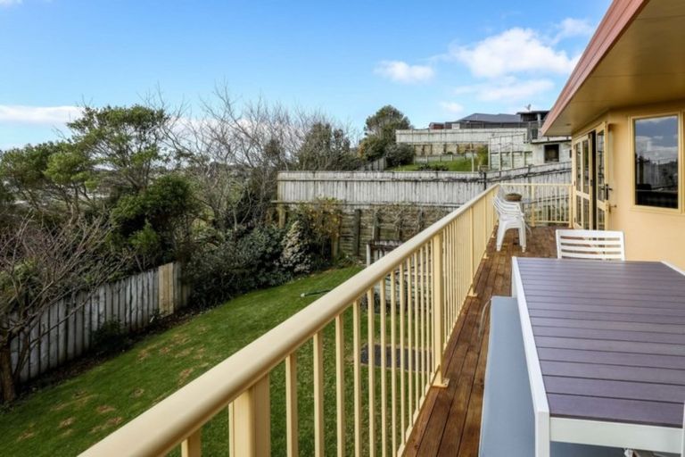 Photo of property in 7 Horizon Heights, Whalers Gate, New Plymouth, 4310