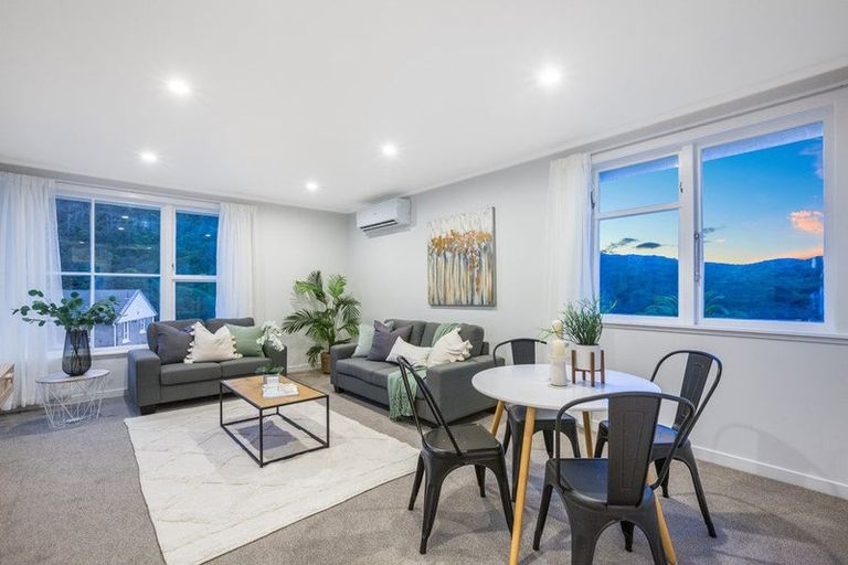 Photo of property in 1 Mahinawa Street, Takapuwahia, Porirua, 5022