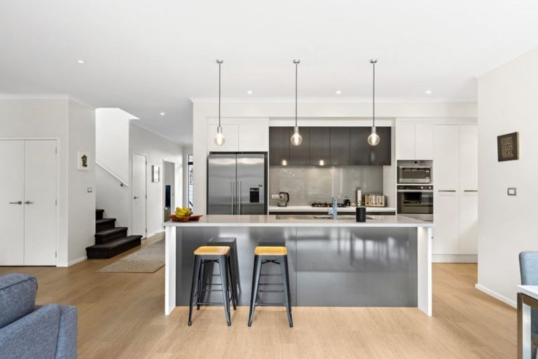 Photo of property in 7 Tuangi Street, Long Bay, Auckland, 0630