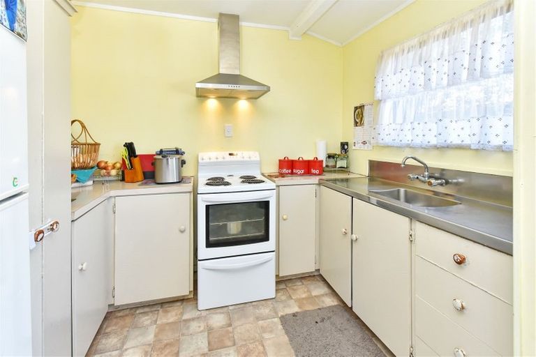 Photo of property in 1/45 Templeton Place, Clendon Park, Auckland, 2103