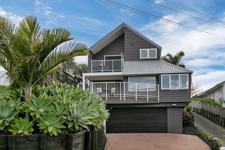 Photo of property in 1/4 Denby Lane, Northcote Point, Auckland, 0627