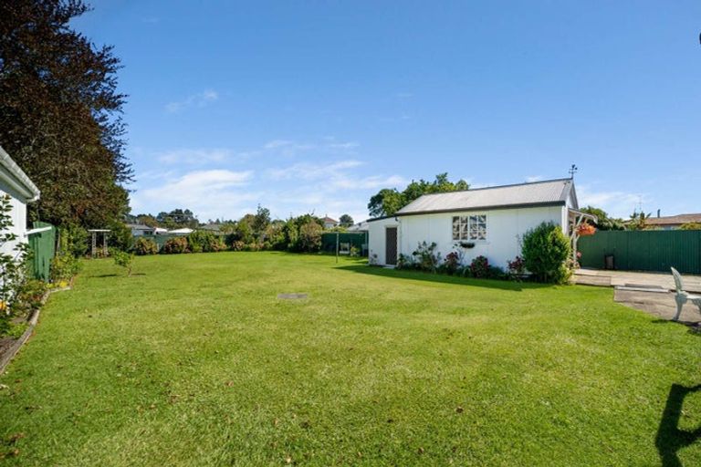 Photo of property in 11 Macdonald Street, Te Hapara, Gisborne, 4010