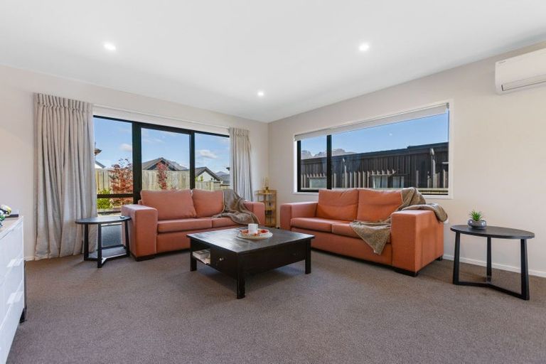 Photo of property in 7 Corriedale Road, Jacks Point, 9371