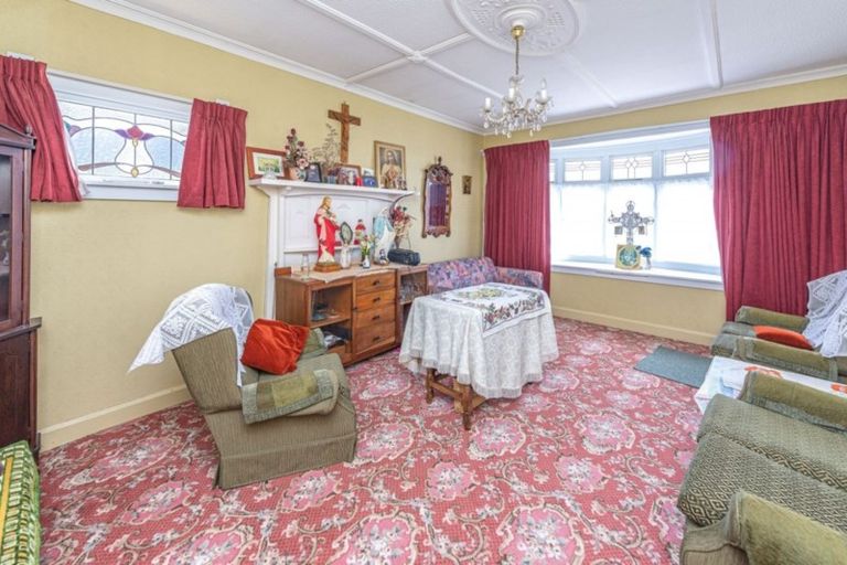 Photo of property in 99 Alma Road, Gonville, Whanganui, 4501