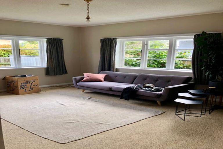 Photo of property in 1/83 Pohutukawa Street, Woburn, Lower Hutt, 5011