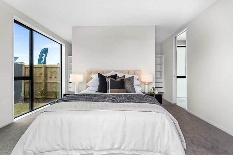 Photo of property in 11 Homestead Drive, Rangiora, 7400