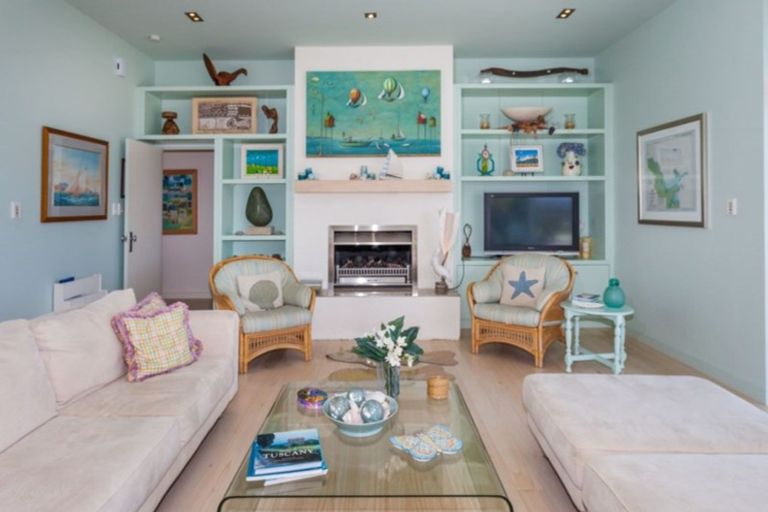 Photo of property in 69 Grange Road, Hahei, Whitianga, 3591