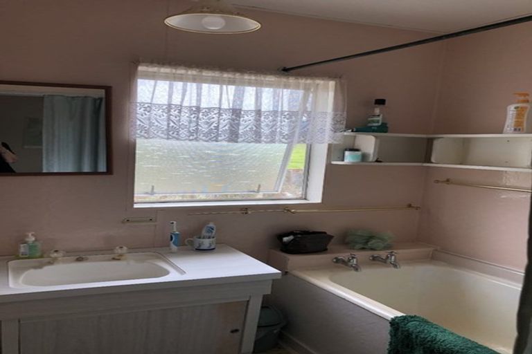 Photo of property in 1229 Atarau Road, Atarau, Blackball, 7871