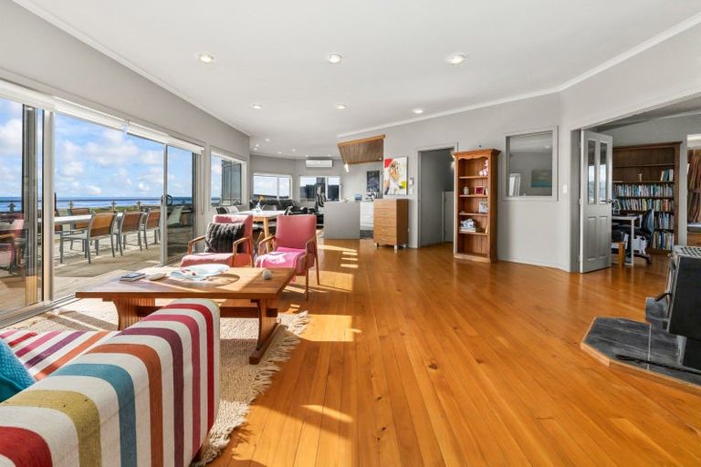 Photo of property in 3 Mariri Place, Waitarere Beach, Levin, 5510