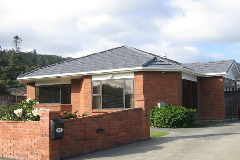Photo of property in 235 Stokes Valley Road, Stokes Valley, Lower Hutt, 5019