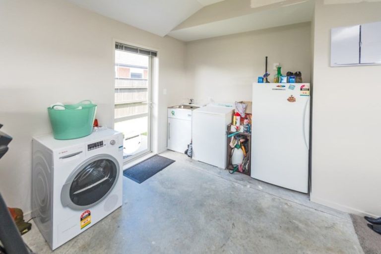 Photo of property in 37 Magnolia Crescent, Tawhero, Whanganui, 4501