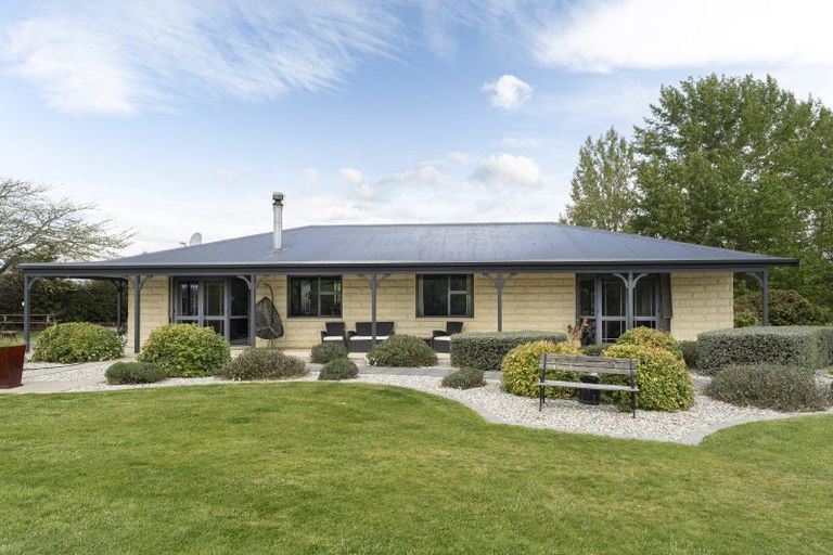 Photo of property in 80 Kelliher Lane, Springvale, Alexandra, 9393