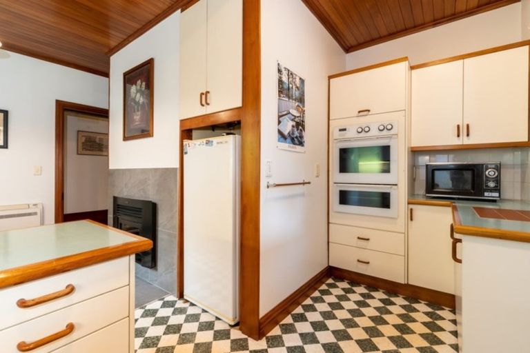 Photo of property in 102 Domain Terrace, Spreydon, Christchurch, 8024