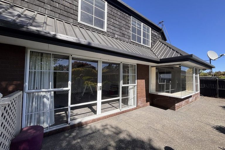 Photo of property in 1/363 Memorial Avenue, Burnside, Christchurch, 8053