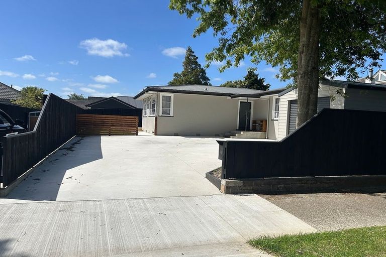 Photo of property in 89 Pahiatua Street, Hokowhitu, Palmerston North, 4410