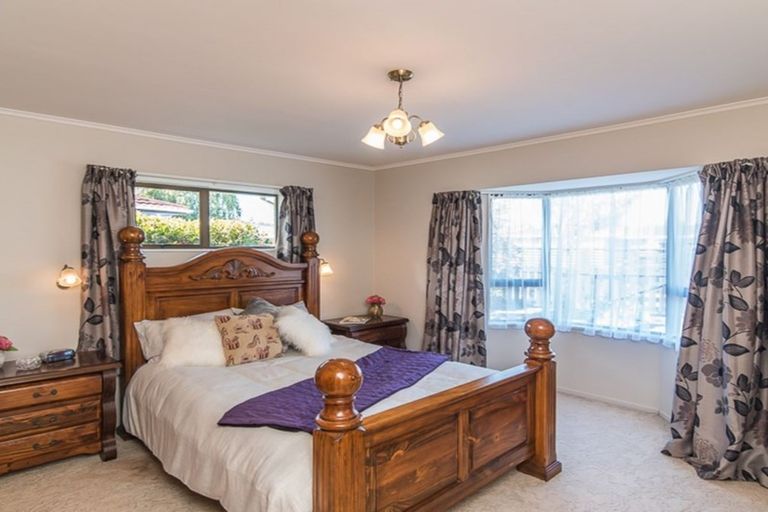 Photo of property in 39 Belvedere Avenue, Waikanae, 5036
