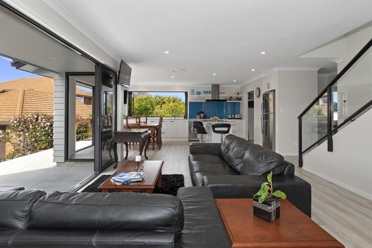 Photo of property in 37 Bert Wall Drive, Omokoroa, 3114