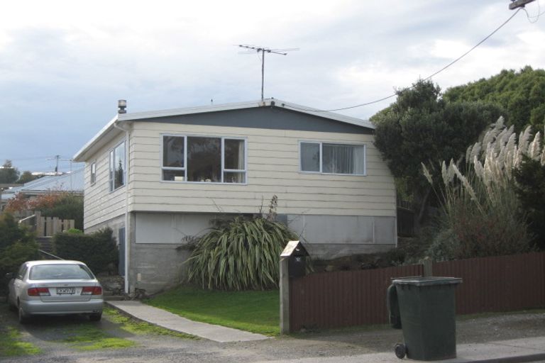 Photo of property in 12 Barnego Road, Balclutha, 9230