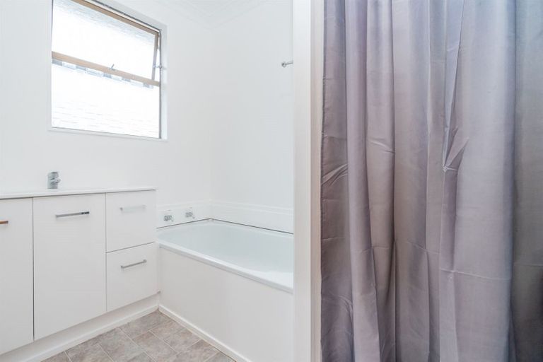 Photo of property in 22 Blomfield Street, Nawton, Hamilton, 3200