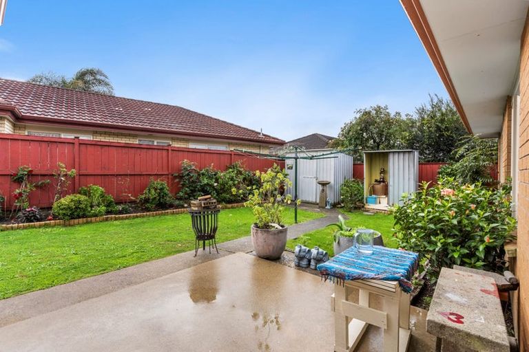 Photo of property in 21 Stellata Court, Randwick Park, Auckland, 2105