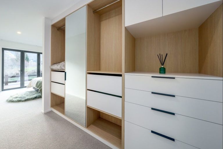 Photo of property in 1 Kamana Rise, Wanaka, 9382