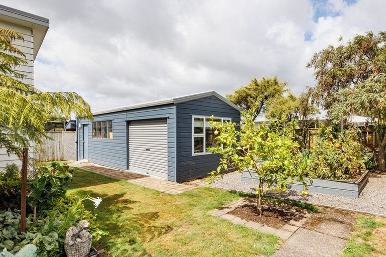 Photo of property in 2 Stonebridge Heights, Feilding, 4702