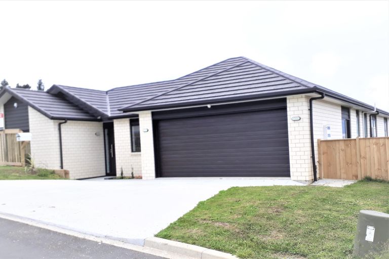 Photo of property in 11 Kirklee Lane, Pokeno, 2402