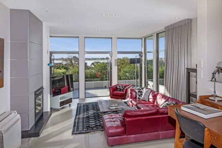 Photo of property in 242b Main Road, Moncks Bay, Christchurch, 8081