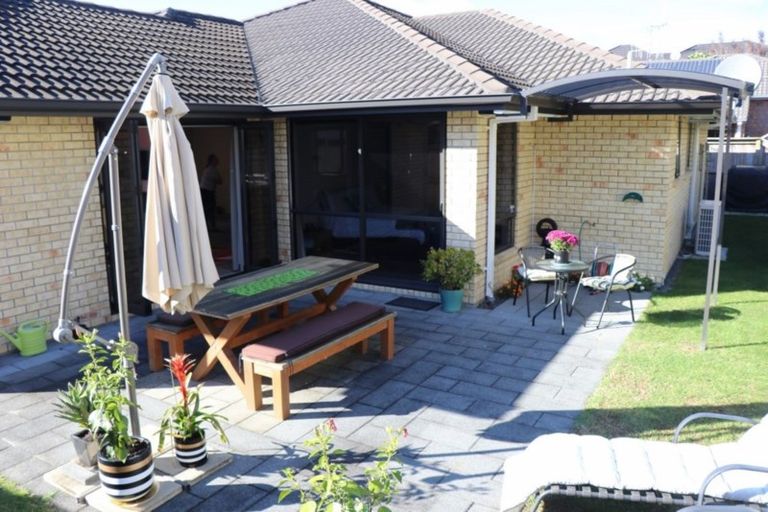 Photo of property in 18 Waipuna Grove, Welcome Bay, Tauranga, 3112