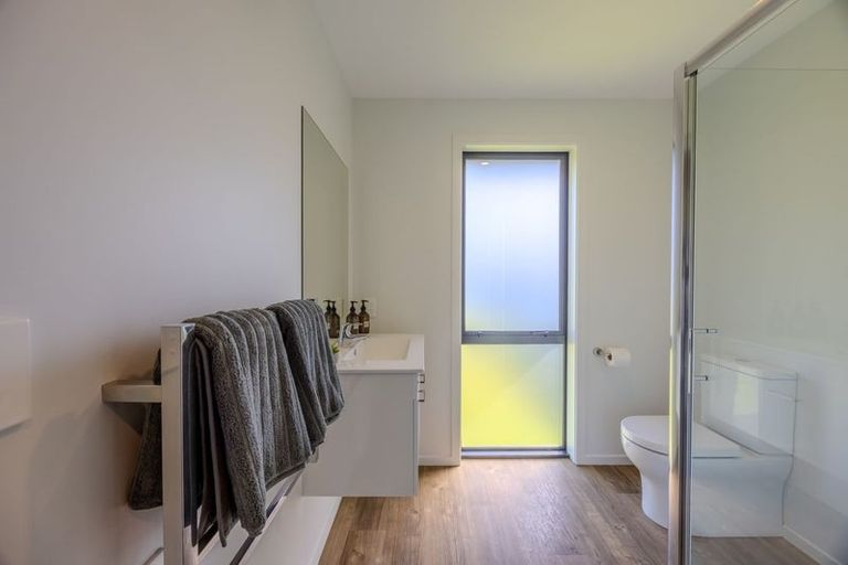 Photo of property in 36 Longview Drive, Lake Hawea, 9382