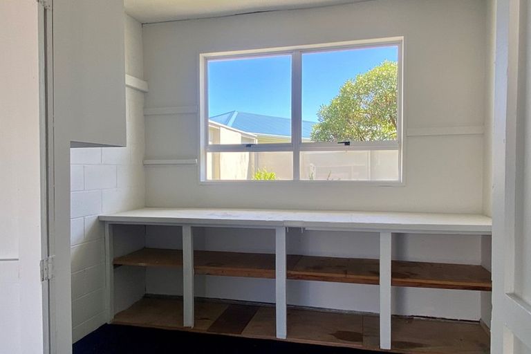 Photo of property in 67b Ngapaki Street, Waikanae Beach, Waikanae, 5036