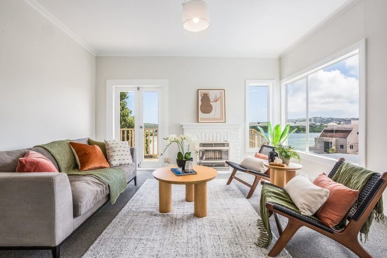 Photo of property in 78 Bayview Road, Paremata, Porirua, 5024