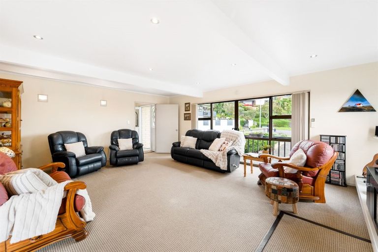 Photo of property in 43 Redwing Street, Browns Bay, Auckland, 0630