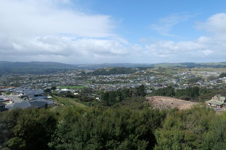 Photo of property in 20/30 Adventure Drive, Whitby, Porirua, 5024