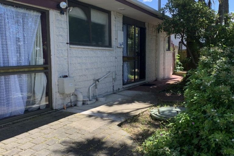 Photo of property in 2/169 Stapletons Road, Richmond, Christchurch, 8013