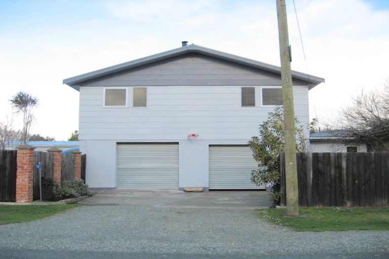 Photo of property in 2 Robert Street, Otatara, Invercargill, 9879