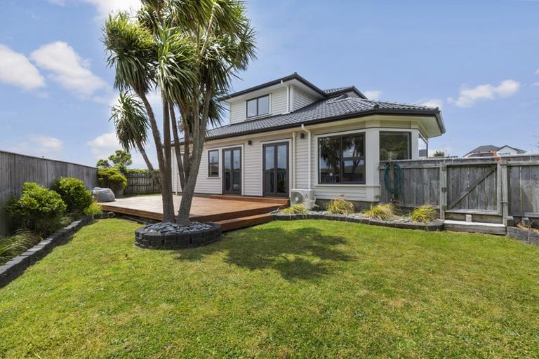 Photo of property in 8 Carmichael Street, Johnsonville, Wellington, 6037