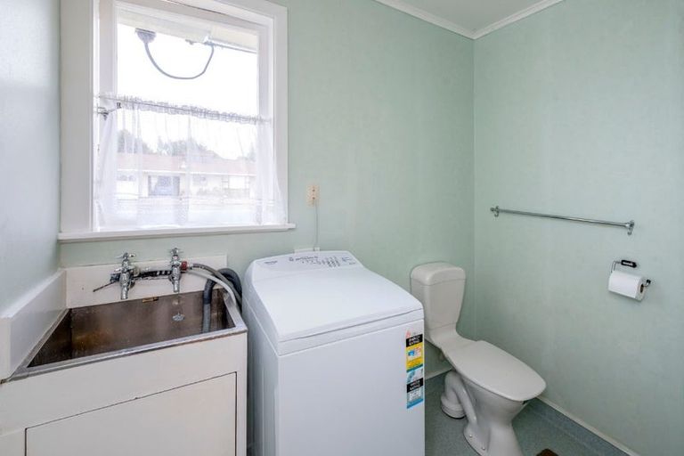 Photo of property in 145 Winchester Street, Levin, 5510