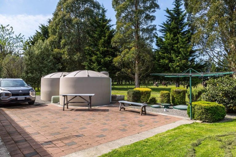 Photo of property in 302 Para Road, Parkvale, Carterton, 5792