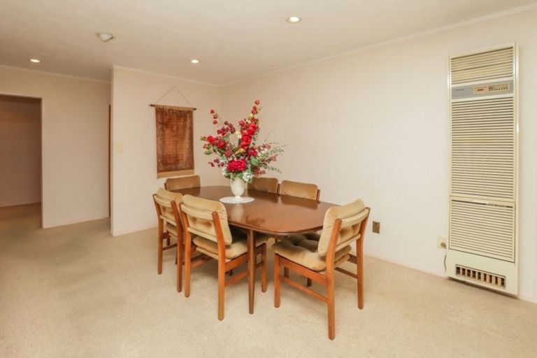 Photo of property in 12a Rimmington Drive, Hamilton Lake, Hamilton, 3204