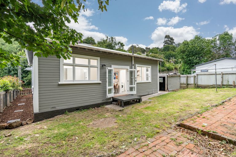 Photo of property in 95 Glen Road, The Glen, Dunedin, 9011