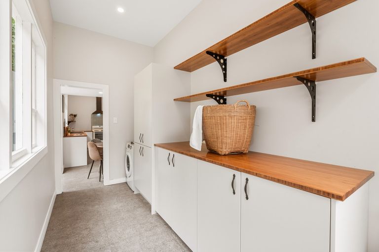 Photo of property in 95 Glen Road, The Glen, Dunedin, 9011