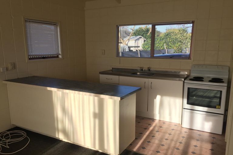 Photo of property in 16a Kennelly Crescent, Pukekohe, 2120