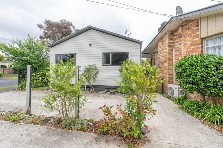 Photo of property in 35 Pulham Crescent, Queenwood, Hamilton, 3210